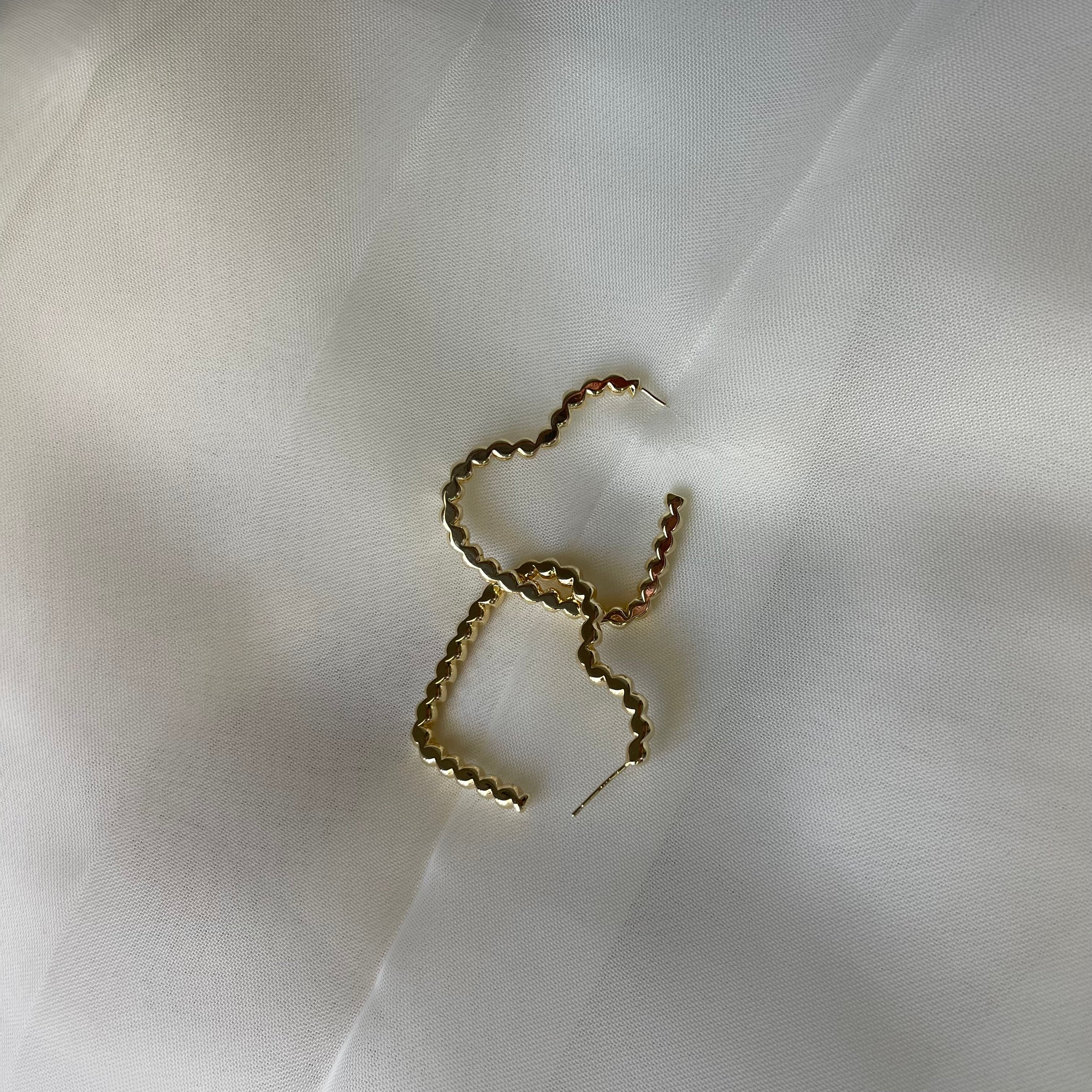 Aretes Arracada Corazón